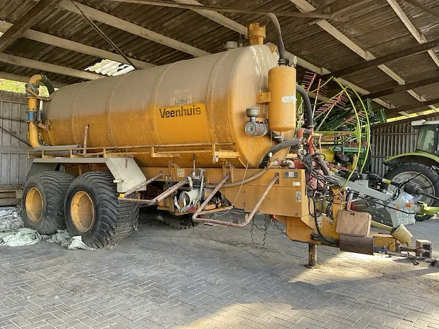 Veenhuis mesttank - afbeelding 1 van  13