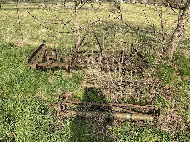Veertandcultivator met rol - afbeelding 2 van  10
