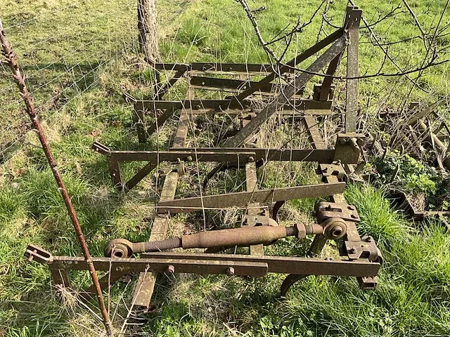 Veertandcultivator met rol - afbeelding 4 van  10