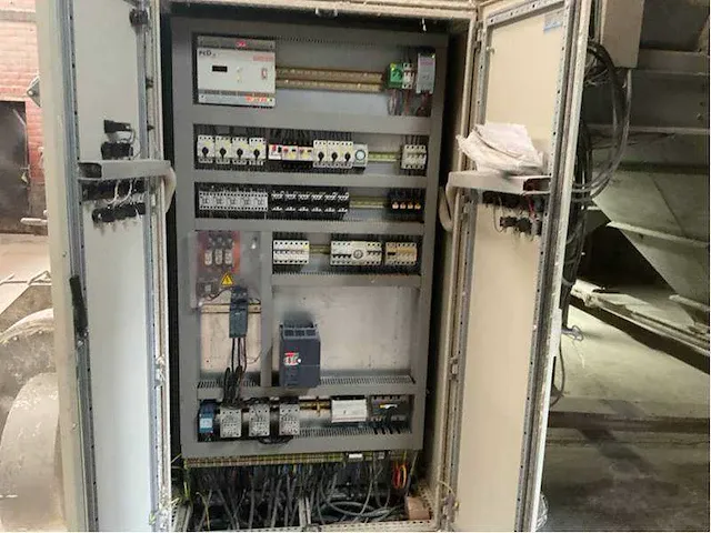 Veevoederinstallatie compleet - afbeelding 8 van  12