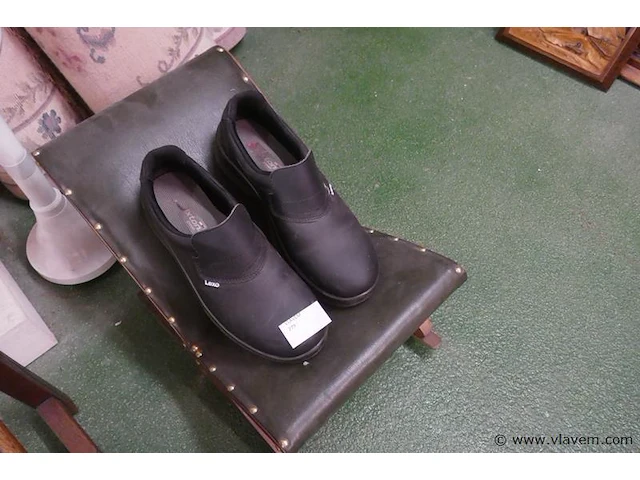 Veiligheidschoenen met stalen tip - afbeelding 1 van  1