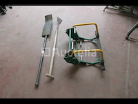 Veiligheidshaaksysteem voor ladders op kroonlijsten, dakschrapers - afbeelding 1 van  8