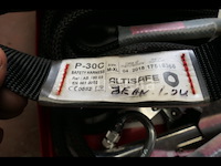 Veiligheidsharnas in de koffer - afbeelding 4 van  4