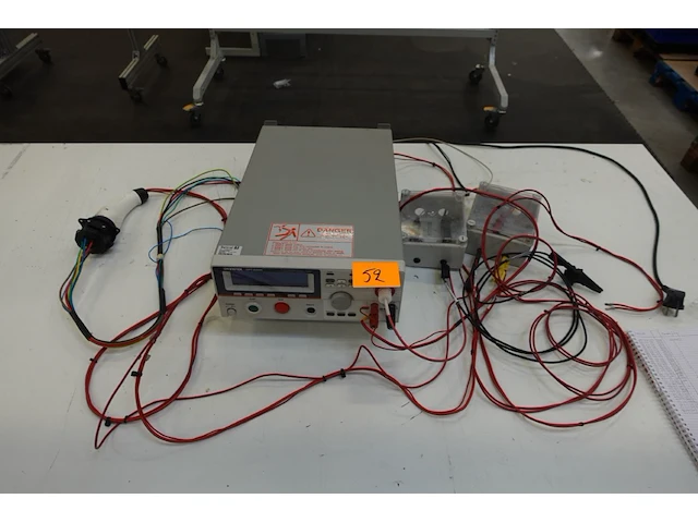 Veiligheidstester gw instek - afbeelding 1 van  4