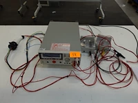 Veiligheidstester gw instek - afbeelding 1 van  4