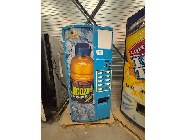 Vendo - dronken - verkoopautomaat - afbeelding 3 van  4