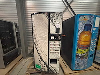 Vendo - dronken - verkoopautomaat - afbeelding 1 van  5