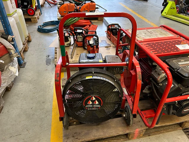 Ventilator leader - afbeelding 1 van  7