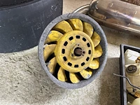 Ventilator met alternator porsche 964 - afbeelding 1 van  4