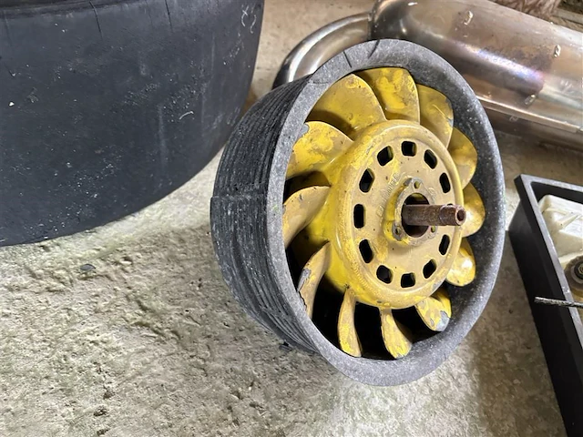 Ventilator met alternator porsche 964 - afbeelding 2 van  4
