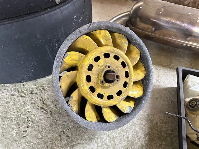 Ventilator met alternator porsche 964 - afbeelding 4 van  4