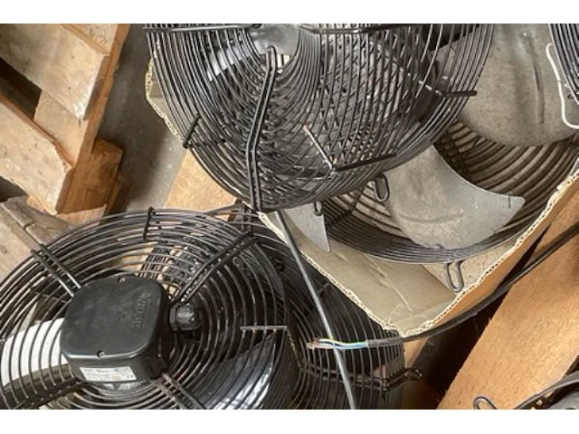 Ventilator schroeven - afbeelding 3 van  4