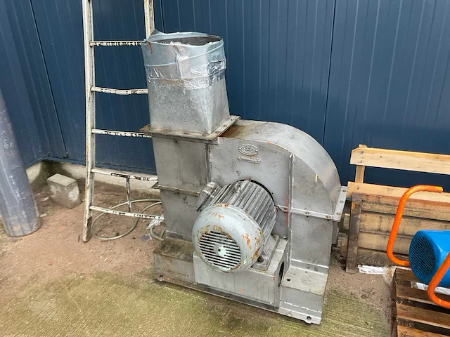 Ventilator - afbeelding 1 van  4