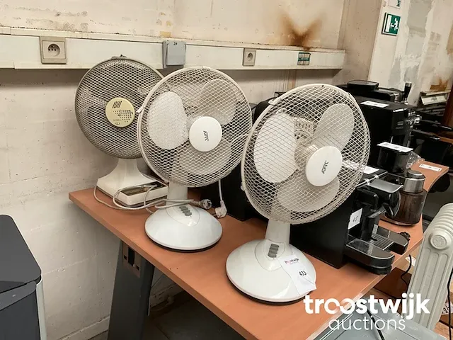 Ventilator - afbeelding 1 van  4