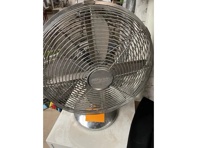 Ventilator - afbeelding 1 van  4