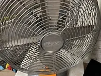 Ventilator - afbeelding 1 van  4