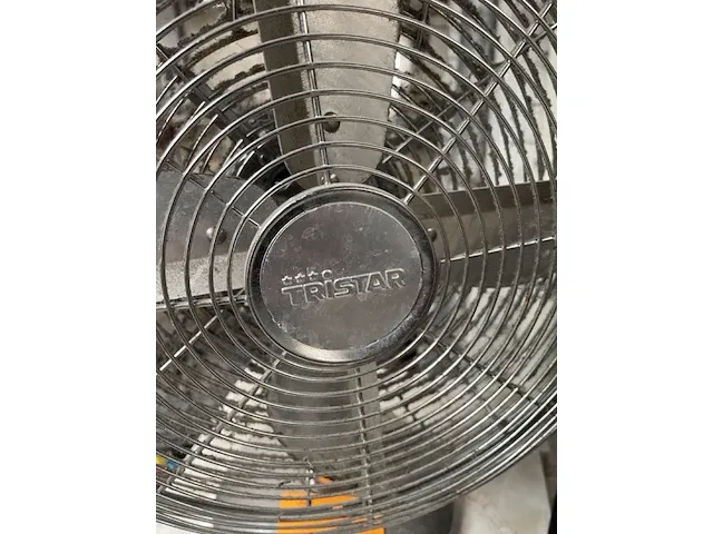 Ventilator - afbeelding 2 van  4
