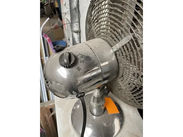 Ventilator - afbeelding 3 van  4