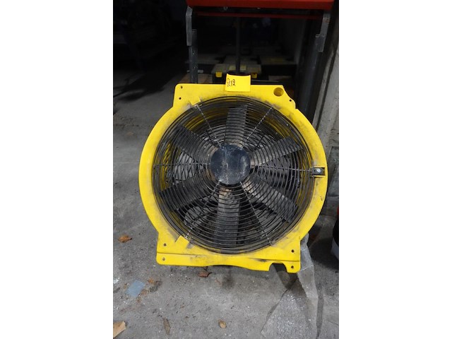 Ventilator - afbeelding 1 van  2