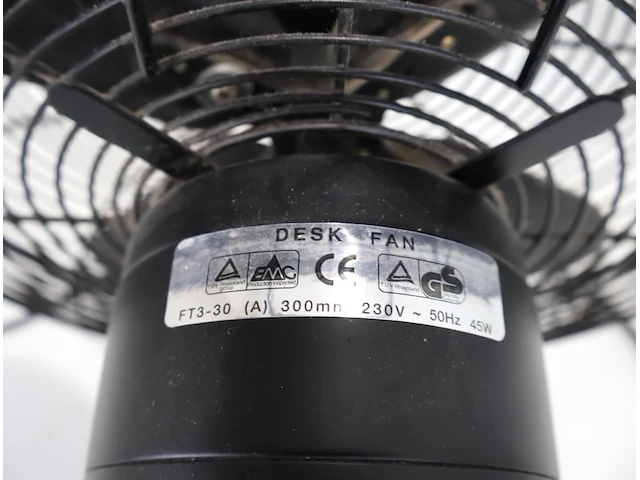 Ventilator - afbeelding 4 van  4