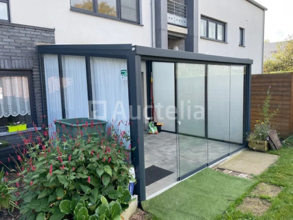 Veranda's, kozijnen, beglazing.