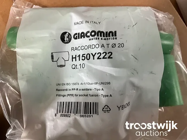 Verbinding en koppelstukken voor giacogreen buis watertoevoer. - afbeelding 4 van  5
