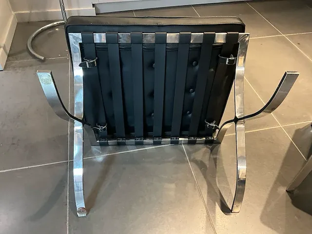 Verchroomde bijzettafel nn - afbeelding 8 van  8