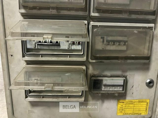 Verdeelkast invoer 380v, diverse aftakkingen - afbeelding 5 van  9