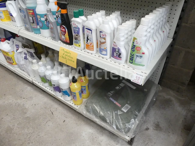Verf, oplosmiddelen, diverse accessoires - afbeelding 14 van  19