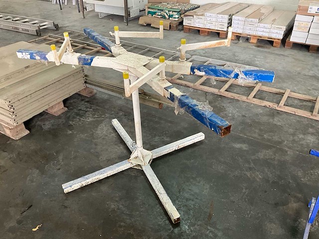 Verf spray display - afbeelding 2 van  3