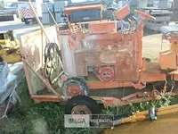 Verfmachine op aanhangwagen - afbeelding 10 van  13