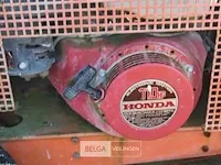 Verfmachine op aanhangwagen - afbeelding 12 van  13