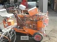 Verfmachine op aanhangwagen - afbeelding 7 van  8
