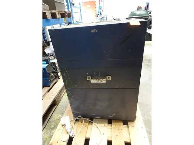 Verfmengmachine merris development - afbeelding 1 van  7