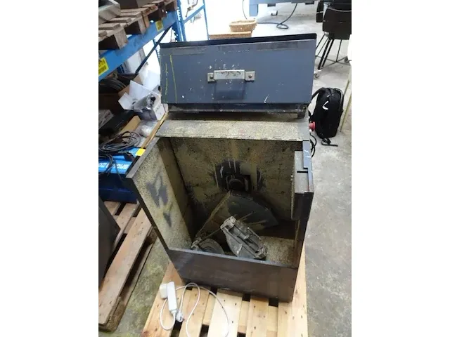 Verfmengmachine merris development - afbeelding 2 van  7