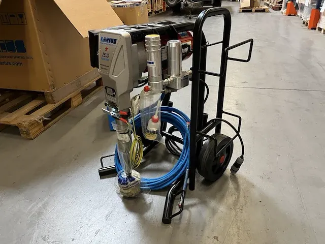 Verfspuitinstallatie zeus on trolley nieuw - afbeelding 1 van  14