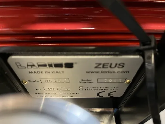 Verfspuitinstallatie zeus on trolley nieuw - afbeelding 13 van  14