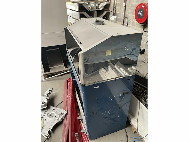 Verfspuitreinigingsmachine drester - afbeelding 5 van  13