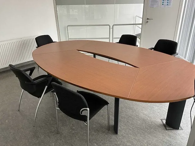 Vergadertafel + 5 stoelen 300x188cm - afbeelding 1 van  7