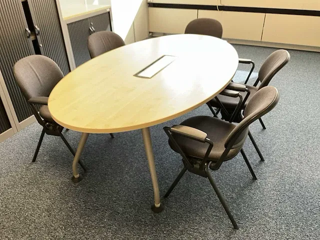 Vergadertafel + 5x vergaderstoel - afbeelding 2 van  9