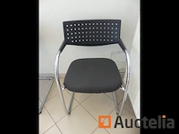 Vergadertafel, stoelen, kledingkast - afbeelding 6 van  8