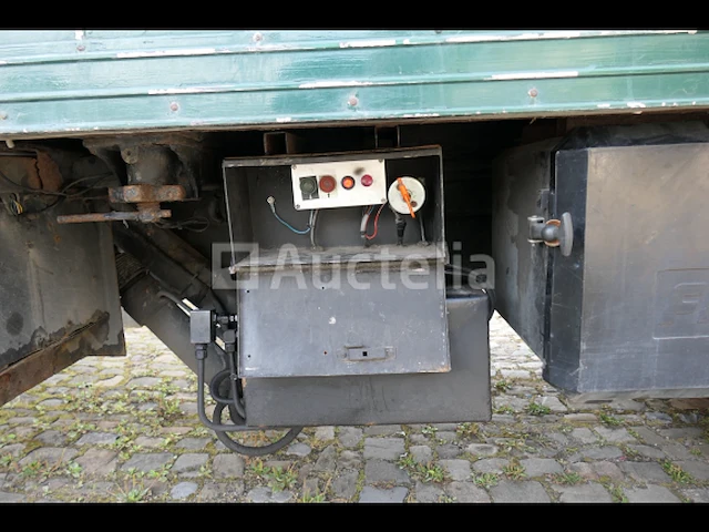 Verhuiswagen met achterlap volvo fl6-140 (1986-451.079 km-vin:yb1e6axgb405329) - afbeelding 19 van  37