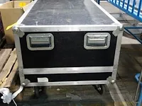 Verijdbare flightcase - afbeelding 2 van  3