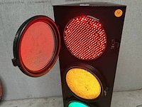 Verkeerslicht groot op voet 44x40x128 - afbeelding 3 van  3