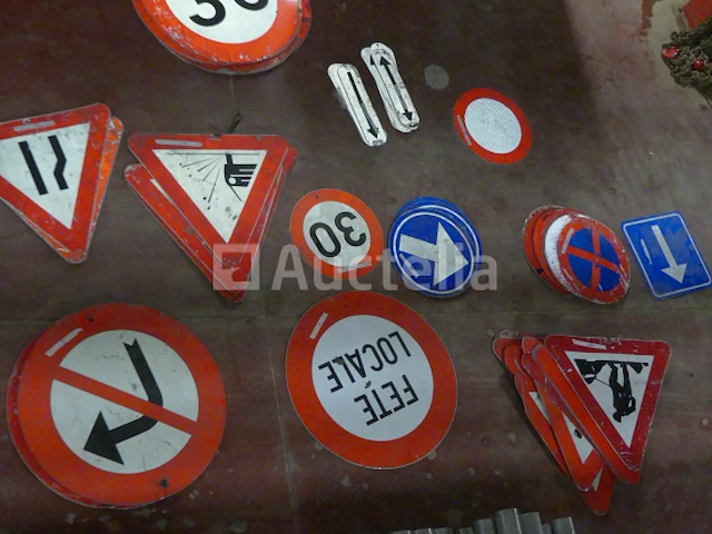 Verkeerstekens - afbeelding 1 van  3