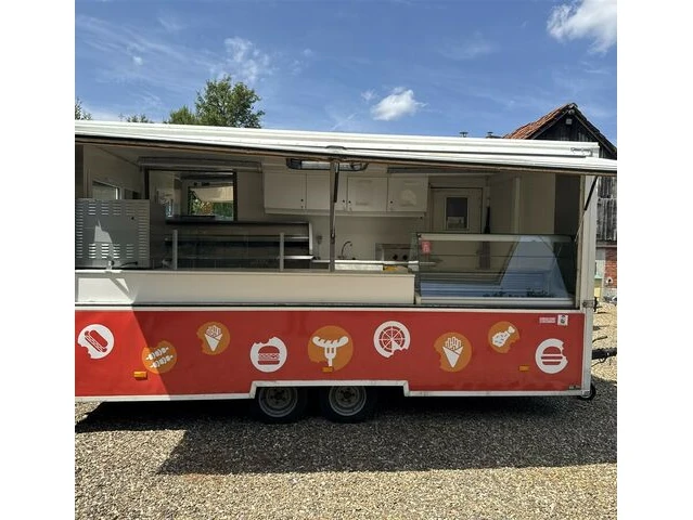 Verkoop snack aanhangwagen - lummen