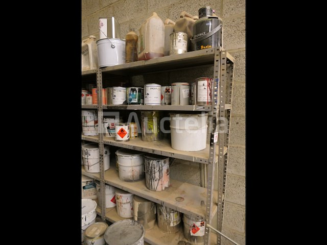 Verkoop van diverse kleuren en afwerkingsproducten - afbeelding 4 van  5