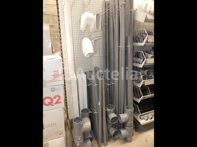 Verkoop van diverse pvc bochten en buizen - afbeelding 1 van  13
