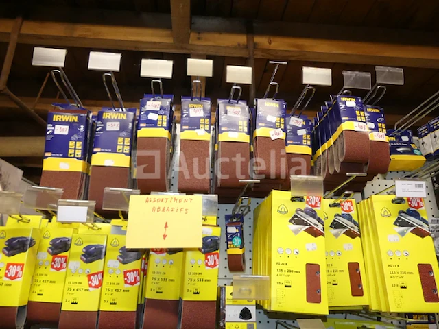 Verkoop van schuuraccessoires en apparatuur - afbeelding 6 van  6
