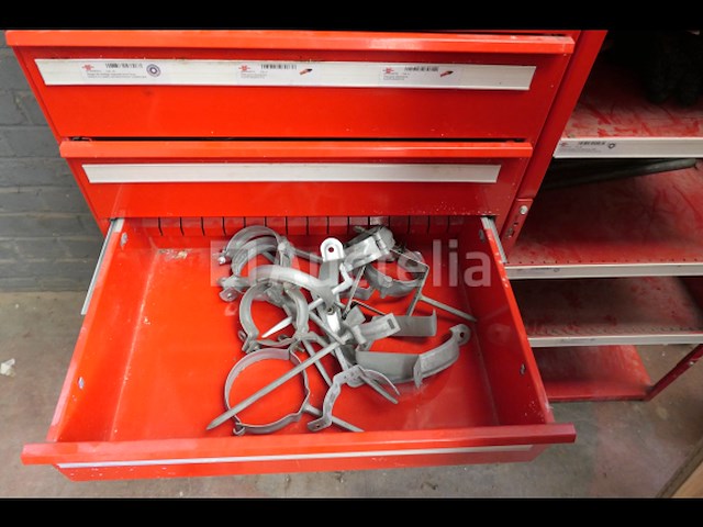 Verkoop van zinken platen, forex panelen, paneelwagens, würth planken en inhoud - afbeelding 3 van  19